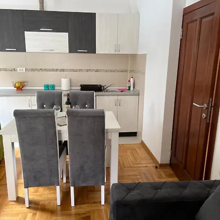 Apartment Bilja *